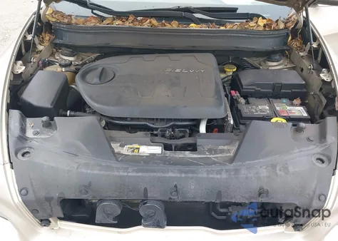 2014 Jeep Cherokee Latitude z USA, uszkodzony, nr VIN 1C4PJMCS4EW227776